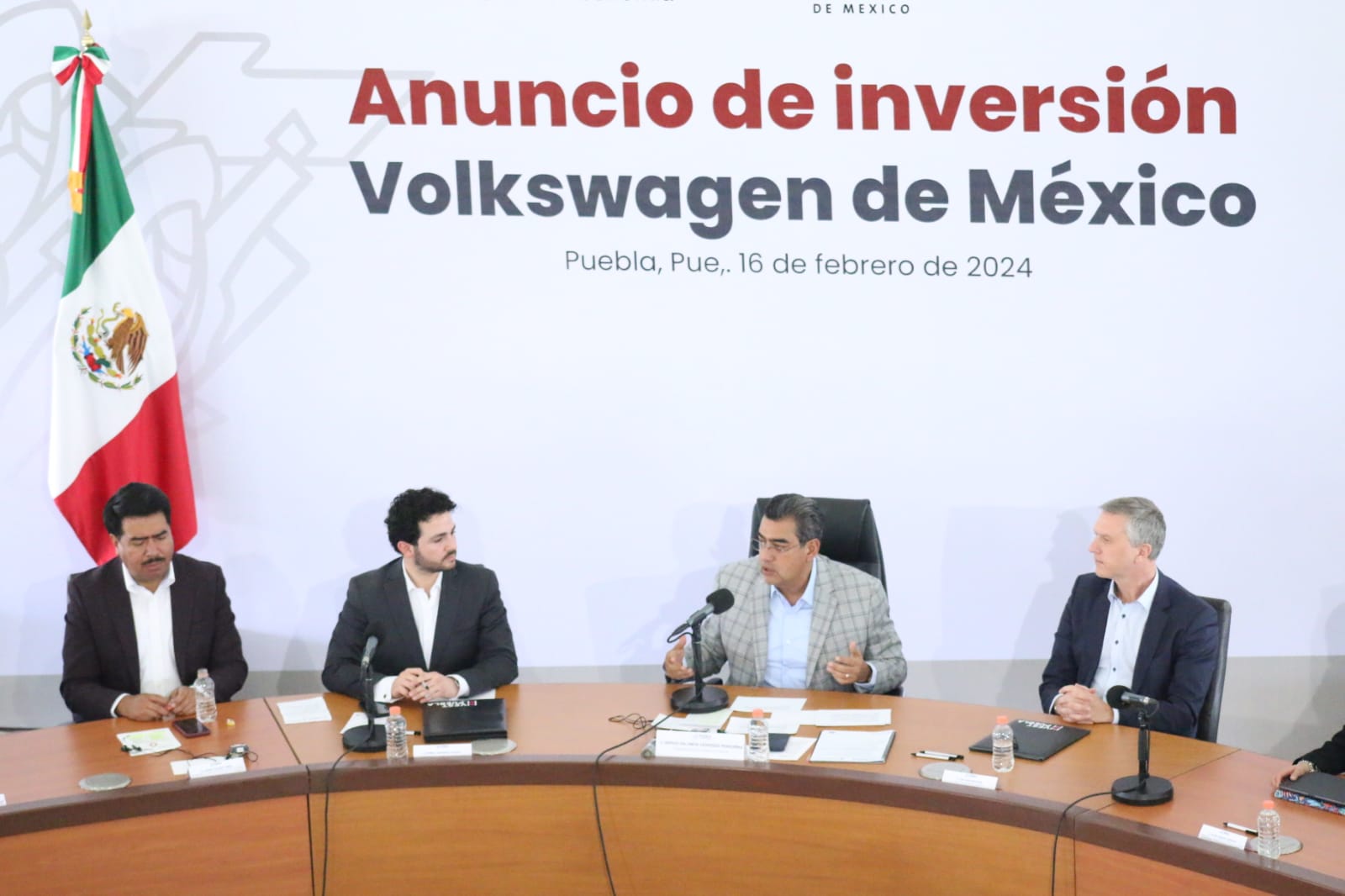 Volkswagen y Gobierno Estatal invierten 942 mdp en Hub de Electromovilidad