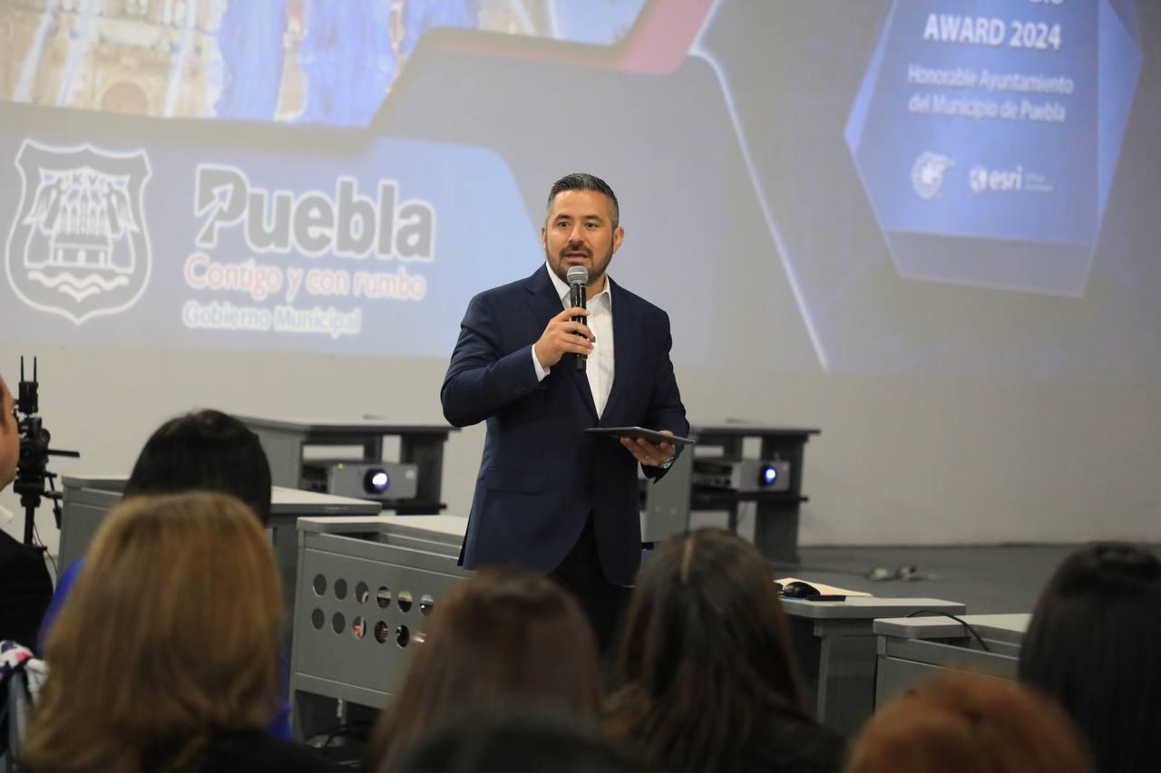 Por facilitar el acceso a la información, recibe ayuntamiento el «Smart Gis Award 2024»