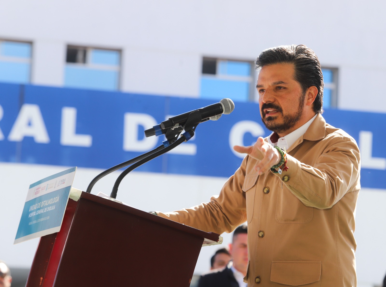 Zoé Robledo descarta construcción de IMSS Amozoc este año