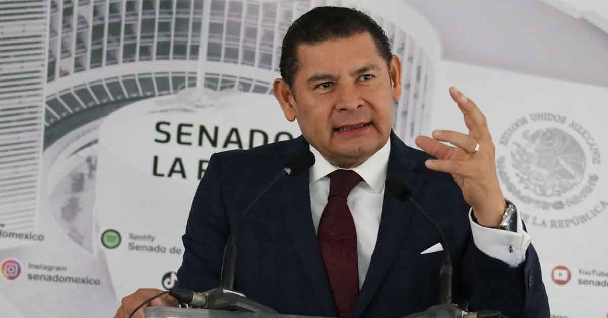 Armenta pedirá licencia al senado en un mes