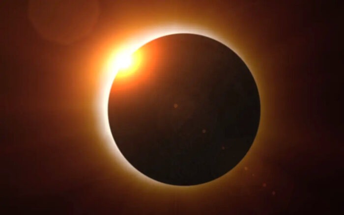 Declara condado en Texas estado de desastre por eclipse del 8 de abril