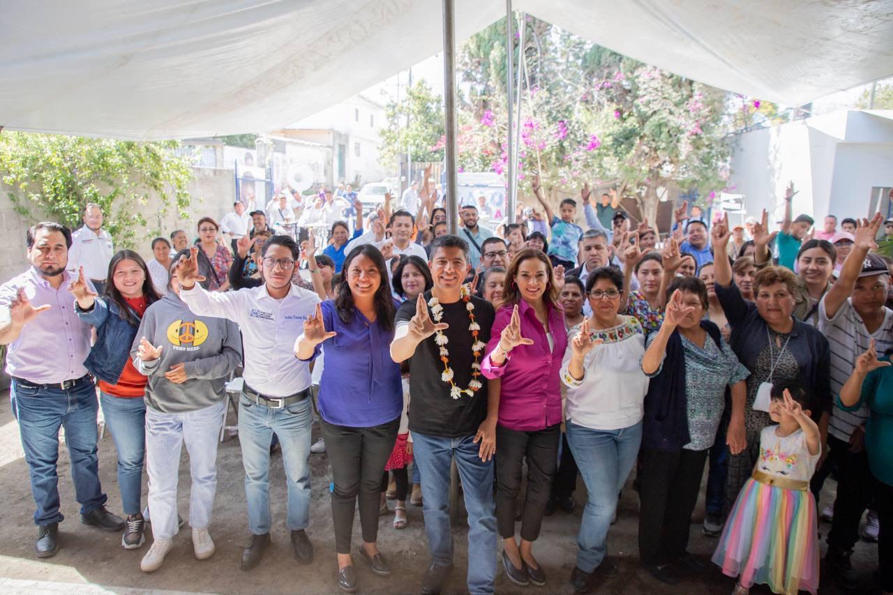 Conoce Lalo Rivera la entidad, le recuerdan anécdotas en Atzompa y Tecuanipan
