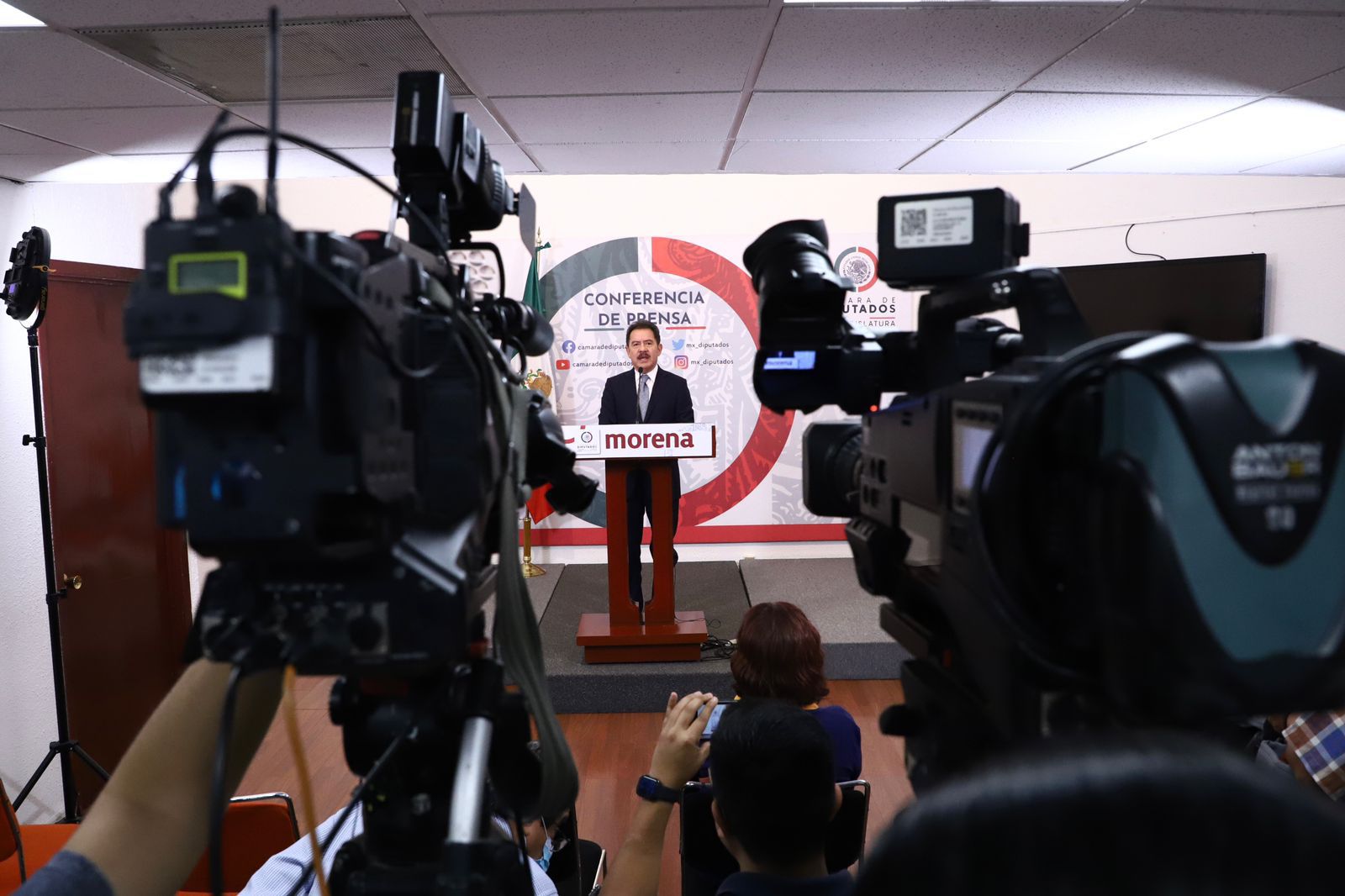 Van por estrategia de seguridad del proceso electoral diputados y Secretaria Rosa Icela