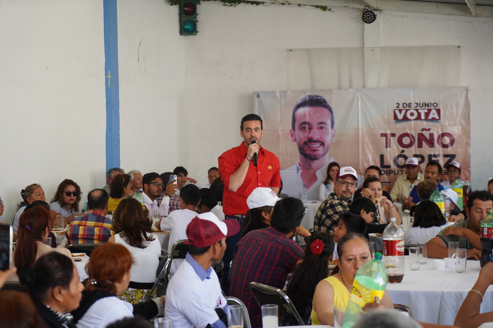 La educación será el motor que dará el cambio para México: Toño López