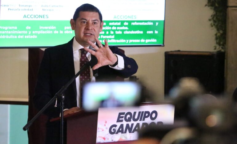 Agua suficiente y para todos: Armenta