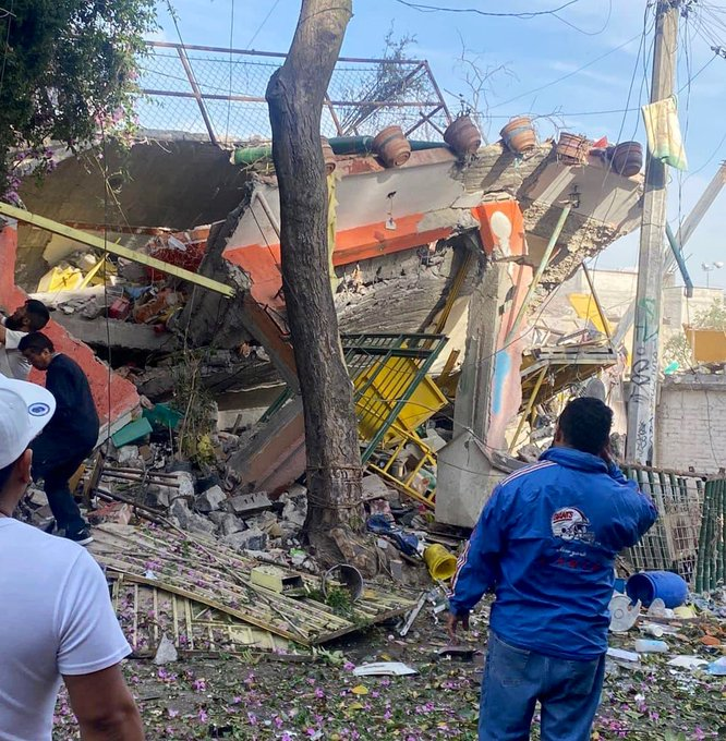 Reportan explosión cerca de plantel del Conalep en Tlalpan, CDMX