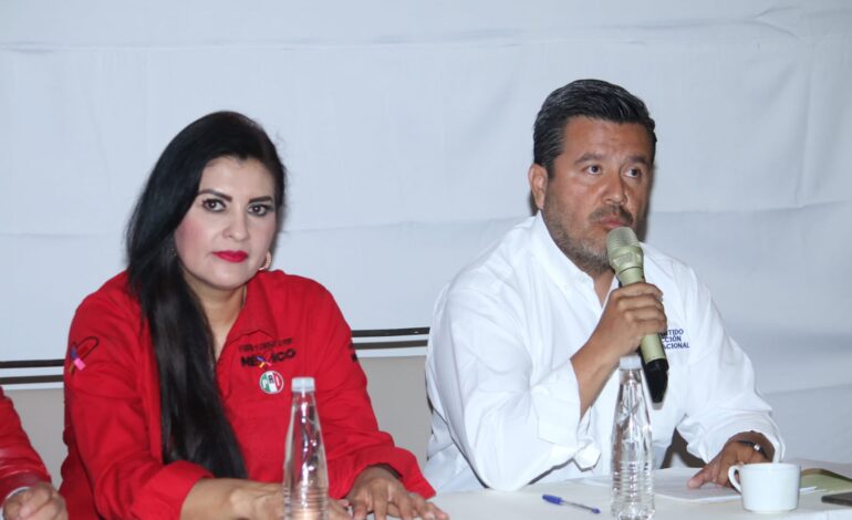 Exige frente opositor destitución de Javier Aquino; acusan apoyo a Armenta y Chedraui
