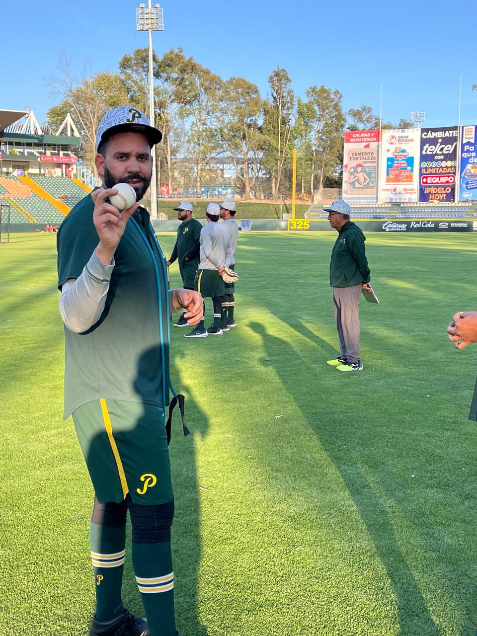 Se abre el telón de la Liga Mexicana con el campeón Pericos enfrentando a Diablos en el Hermanos Serdán