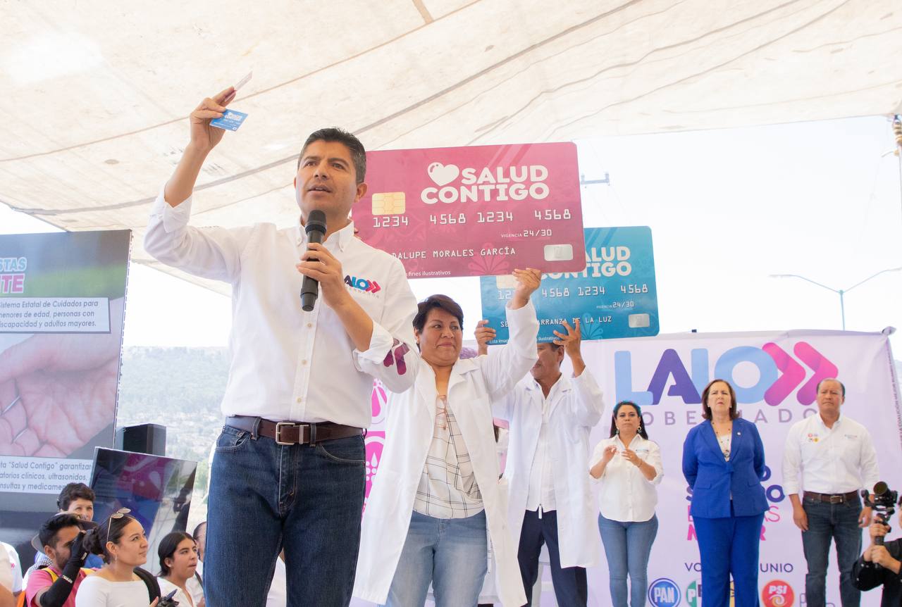 Presenta Eduardo Rivera propuestas sobre salud