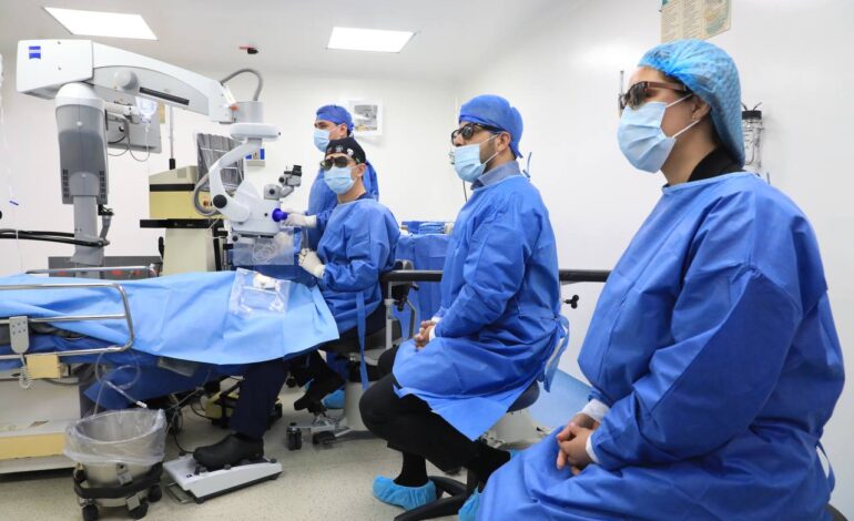 Realiza ayuntamiento de Puebla cirugías a pacientes con cataratas