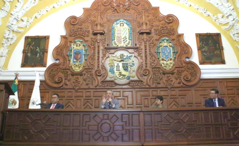 Presenta Pepe Chedraui proyecto de gobierno ante el Consejo Universitario BUAP
