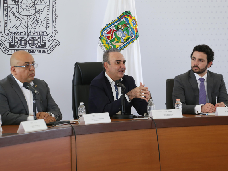 Presentan SEP y Politécnico Nacional admisión en Puebla