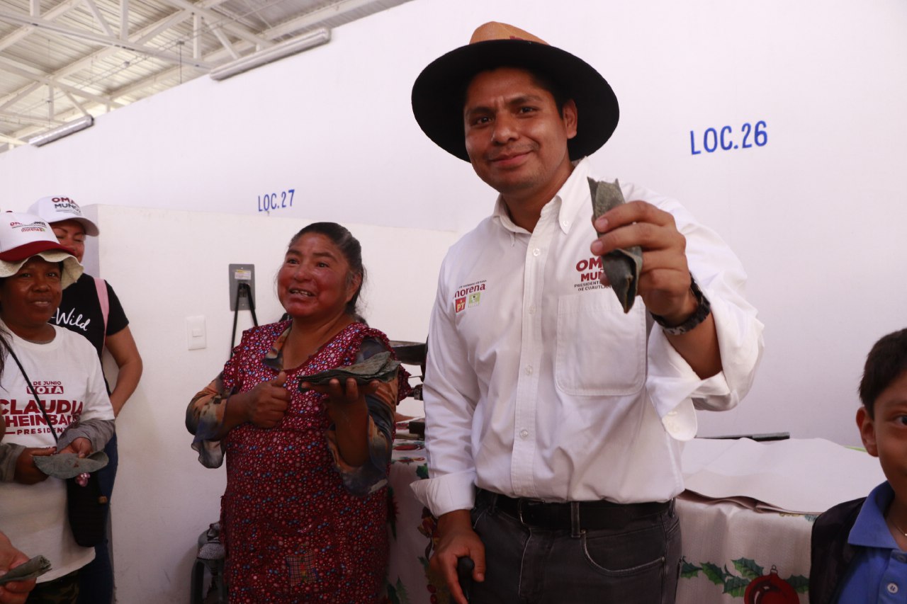 Se compromete Omar Muñoz a dignificar el mercado de Cuautlancingo