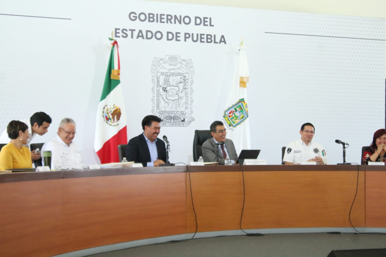 Gobernador pide mayor seguridad al Ayuntamiento de Puebla por robo de boletas