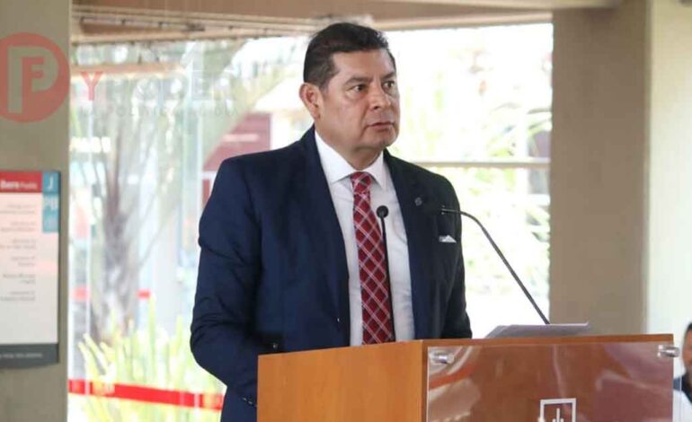 «Es una vacilada»: Armenta sobre encuestas que favorecen a Eduardo Rivera