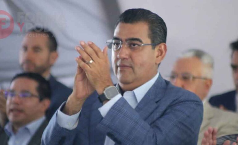 Felicita Sergio Salomón a madres poblanas