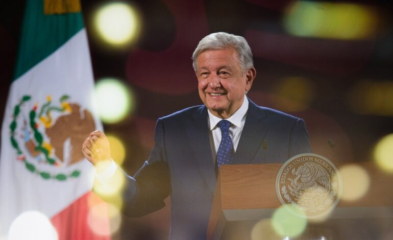 AMLO y Sheinbaum se reunirán este lunes en Palacio Nacional