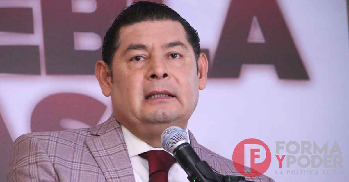 Viajará Armenta a Estados Unidos a visitar a poblanos migrantes