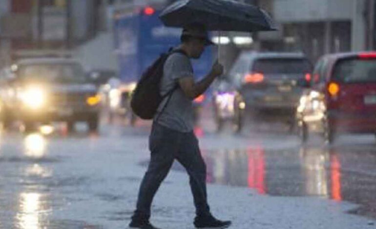 Por lluvias SEP suspende clases en 43 municipios