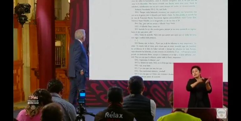 Revela AMLO llamada entre Elba Esther Gordillo y dueño de Banamex