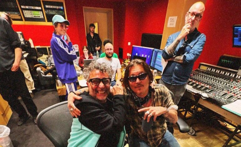 Inesperado encuentro entre Fito Páez y Jhonny Deep en Londres