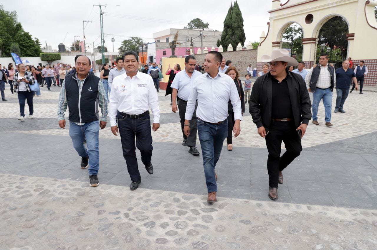 Entrega Tlatehui nueva imagen de Tonantzintla