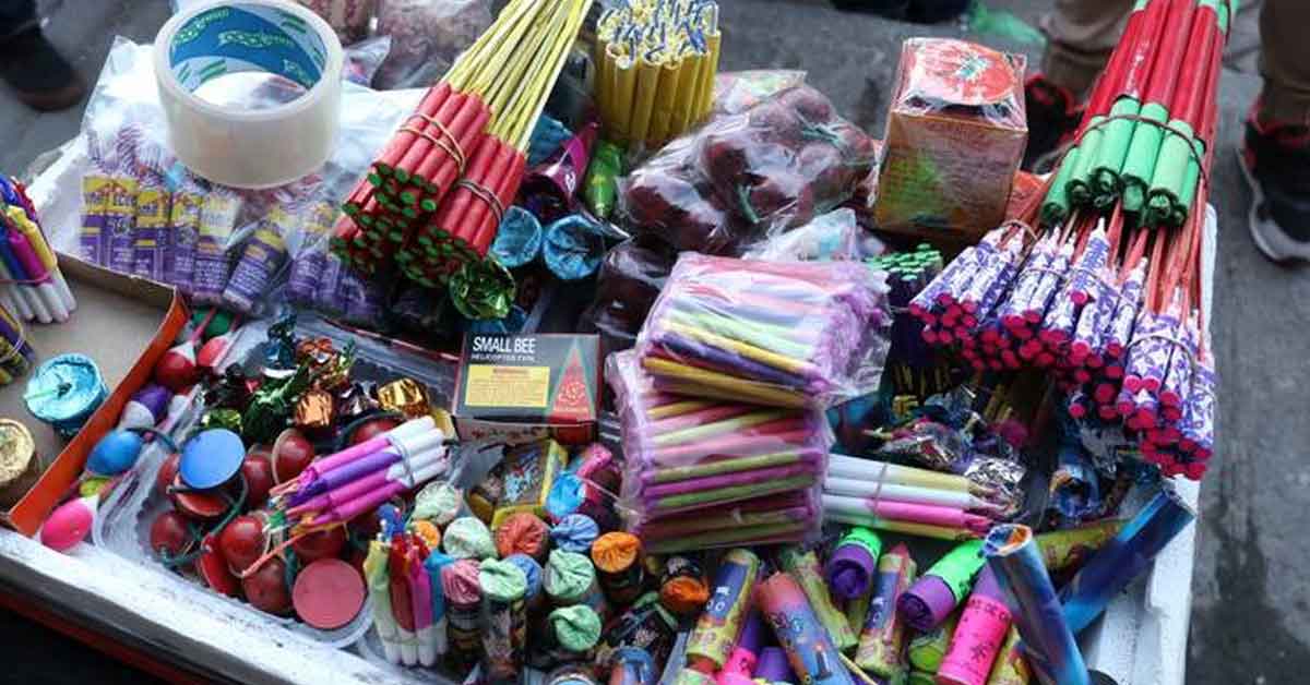 Artesanos de pirotecnia se manifiestan a favor de los fuegos artificiales en Puebla