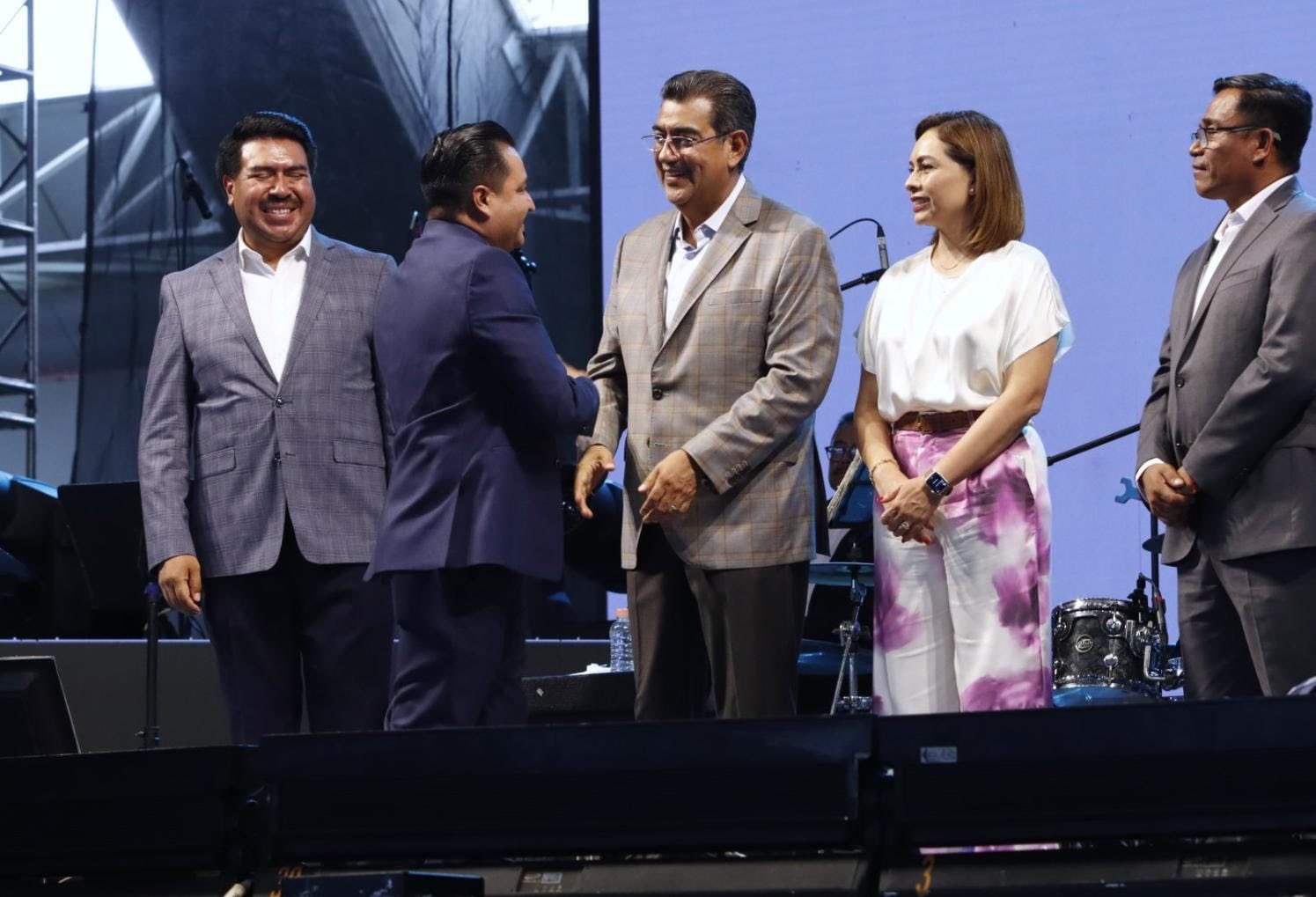 Darán inicio a operativos contra taxis pirata por RUTA 4 y Capu 2