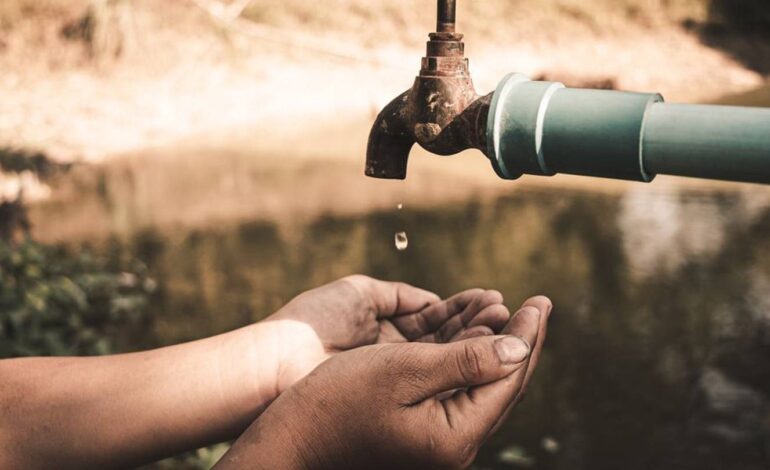 Suspenden agua a 23 colonias de zona Amalucan