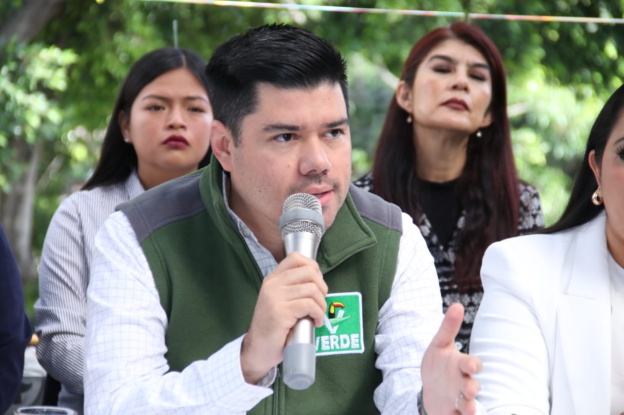 Le quedó grande el papel de alcalde a Adán Domínguez: Jimmy Natale