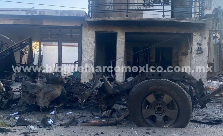 Reportan explosión de dos coches bomba en municipios de Guanajuato