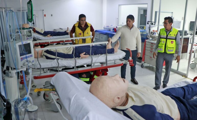 Firma Omar Muñoz convenio con “SUMA”