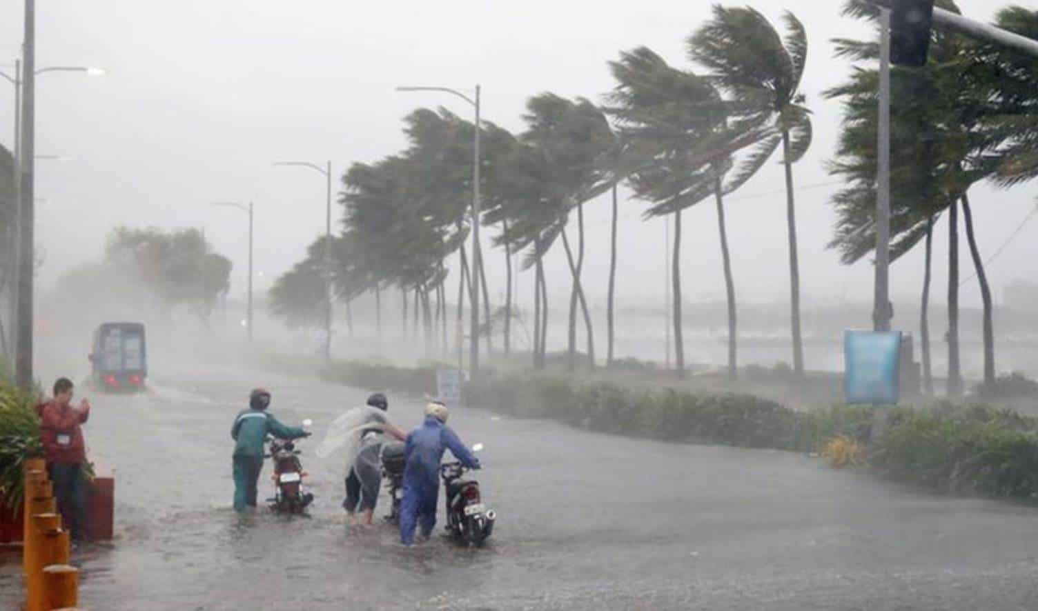 Fuertes vientos en Veracruz por el ciclón «Milton»