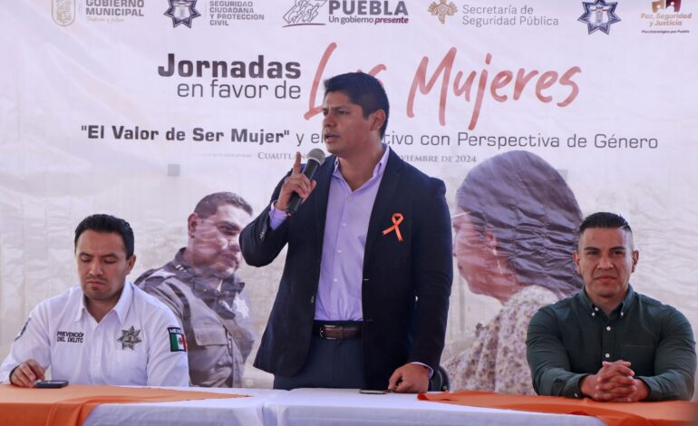 Encabeza Omar Muñoz jornadas en favor de las mujeres