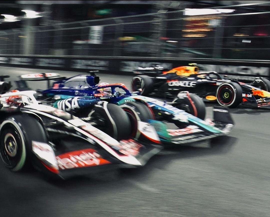 Verstappen se corona tetracampeón y Checo brilla en Las Vegas