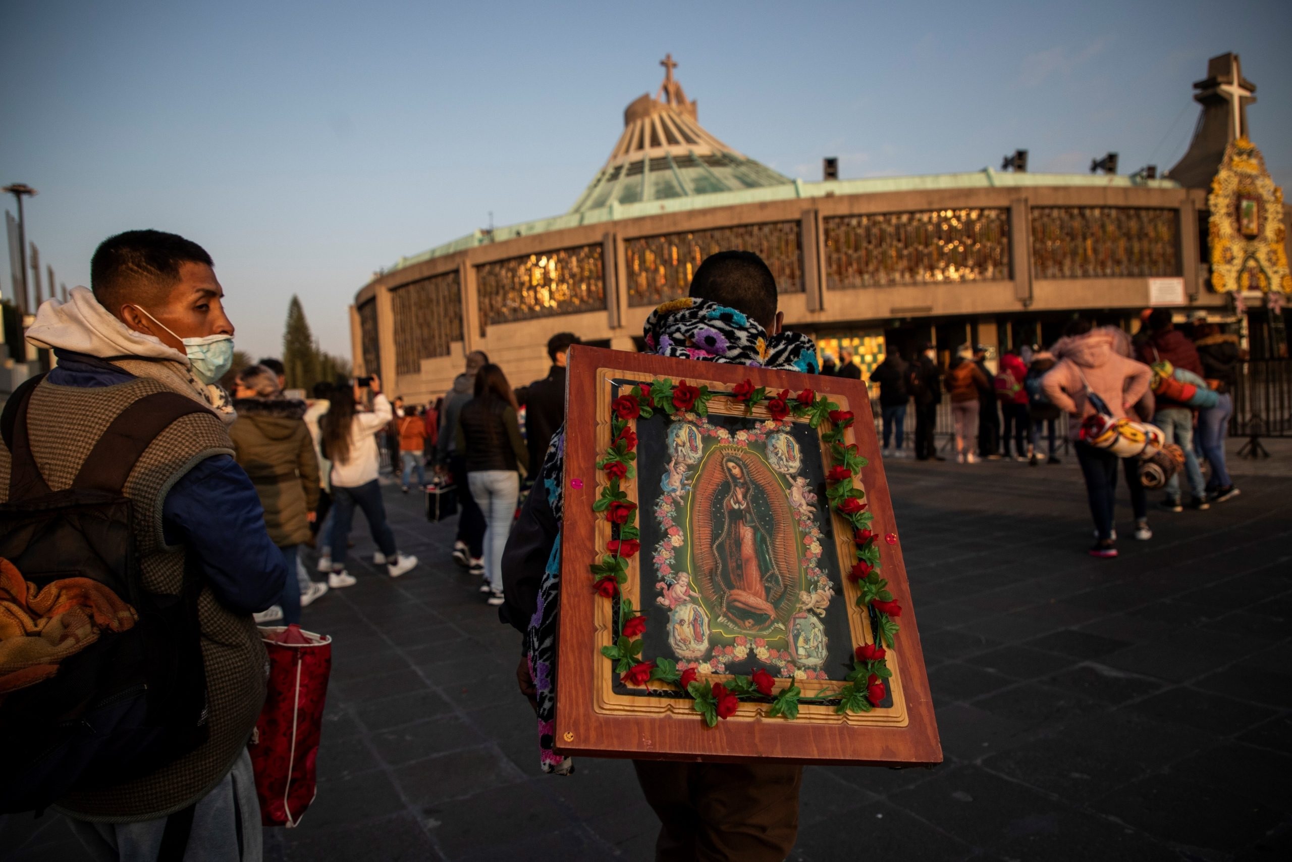 Empiezan a llegar peregrinos a la Basílica