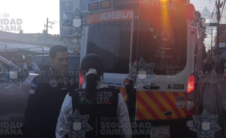 Menor de edad fue atropellado por un taxi en el Centro de Puebla