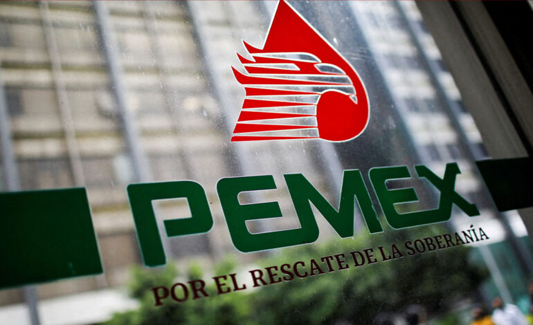 Reconoce Sheinbaum que pago a proveedores de Pemex está retrasado