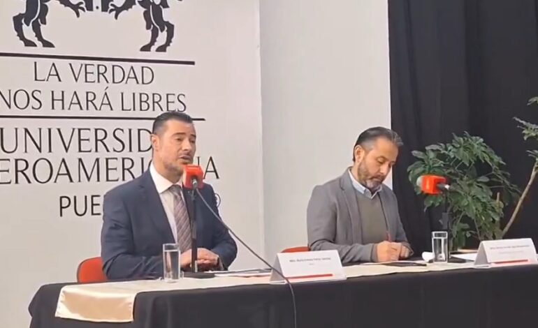 Rector de la Ibero Puebla niega que el IPN y CU2 representen una competencia