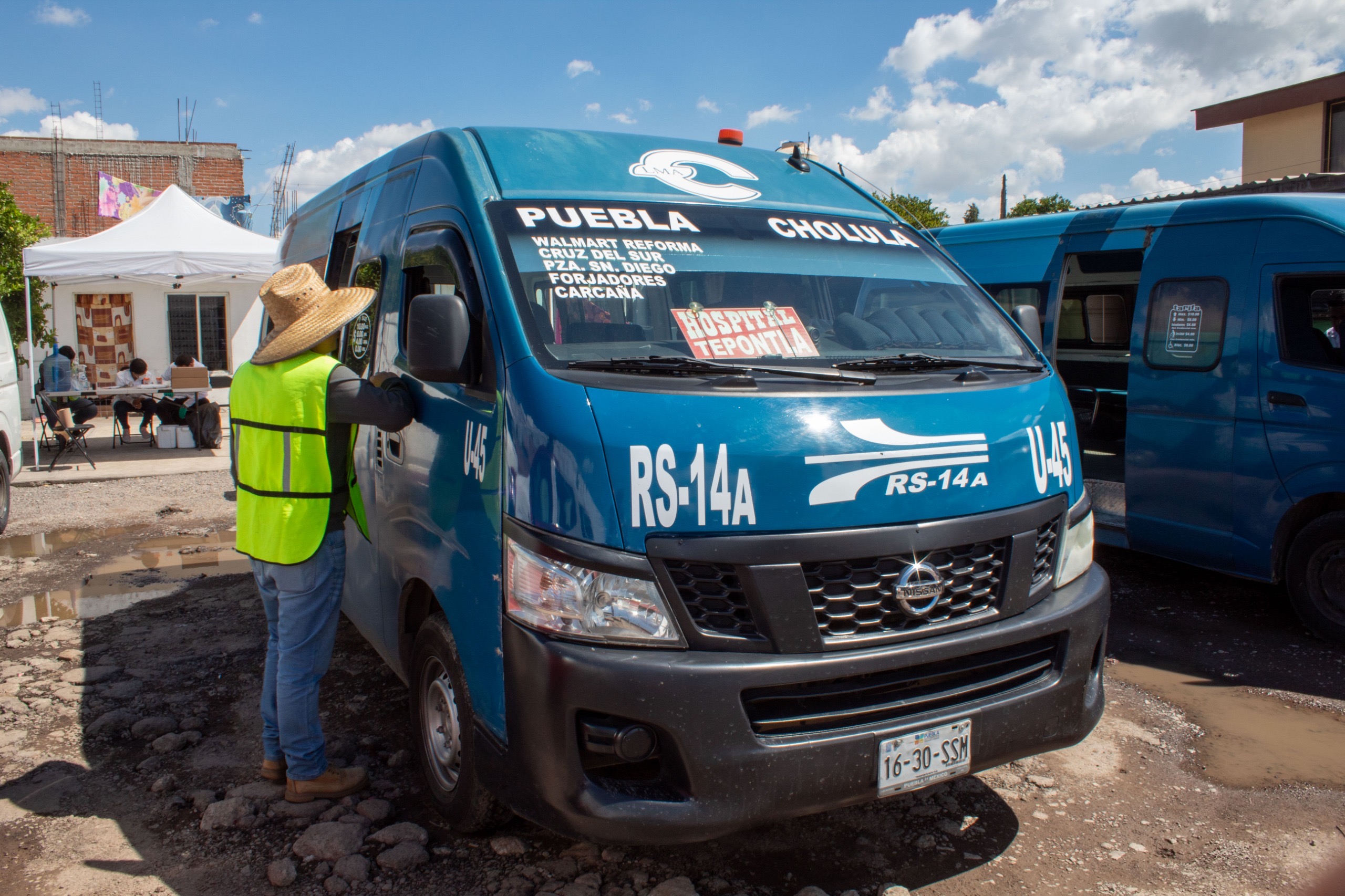 Dan prórroga de seis meses para renovación de unidades de transporte público