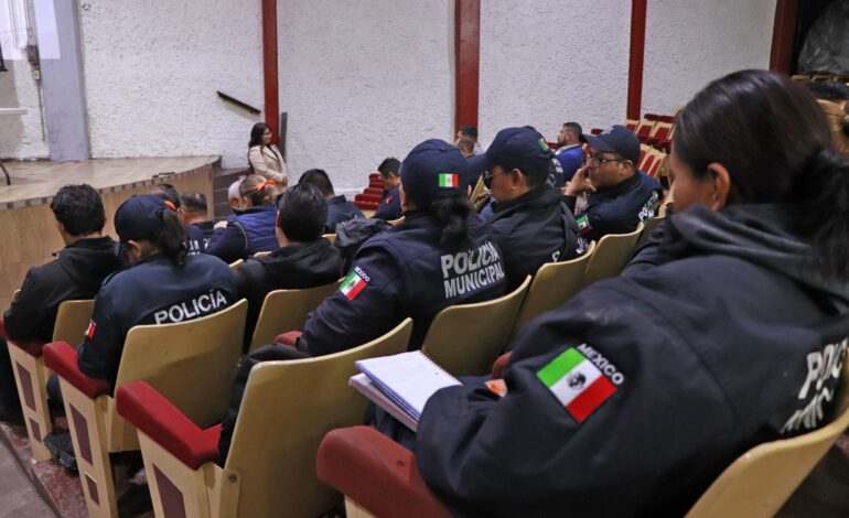 Servidores Públicos de la SSCYPC de Cuautlancingo reciben capacitación en «Derechos Humanos»