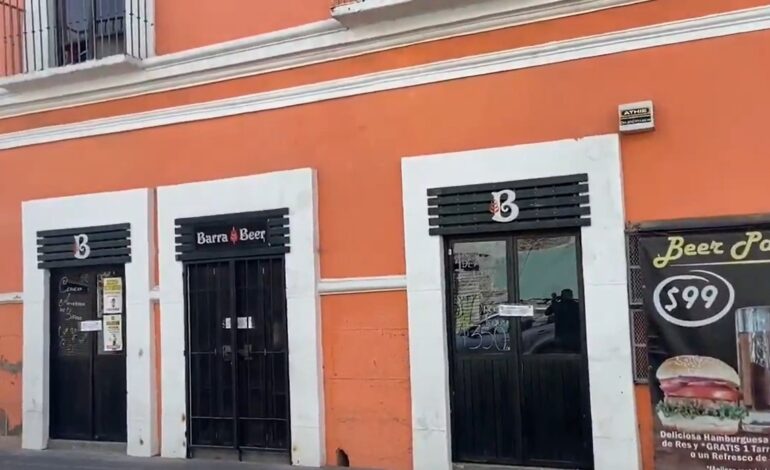 FGE cierra bar en Puebla por investigación de trata de personas
