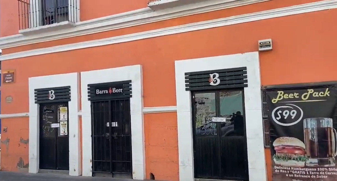 FGE cierra bar en Puebla por investigación de trata de personas