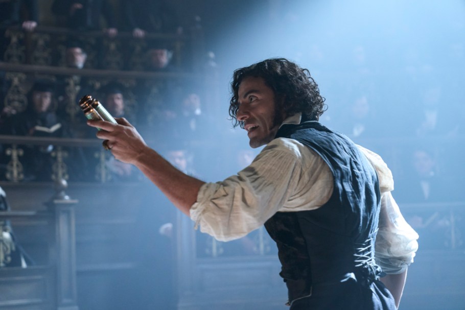 ¡Revelan primera imagen de Oscar Isaac en Frankenstein de Guillermo del Toro!