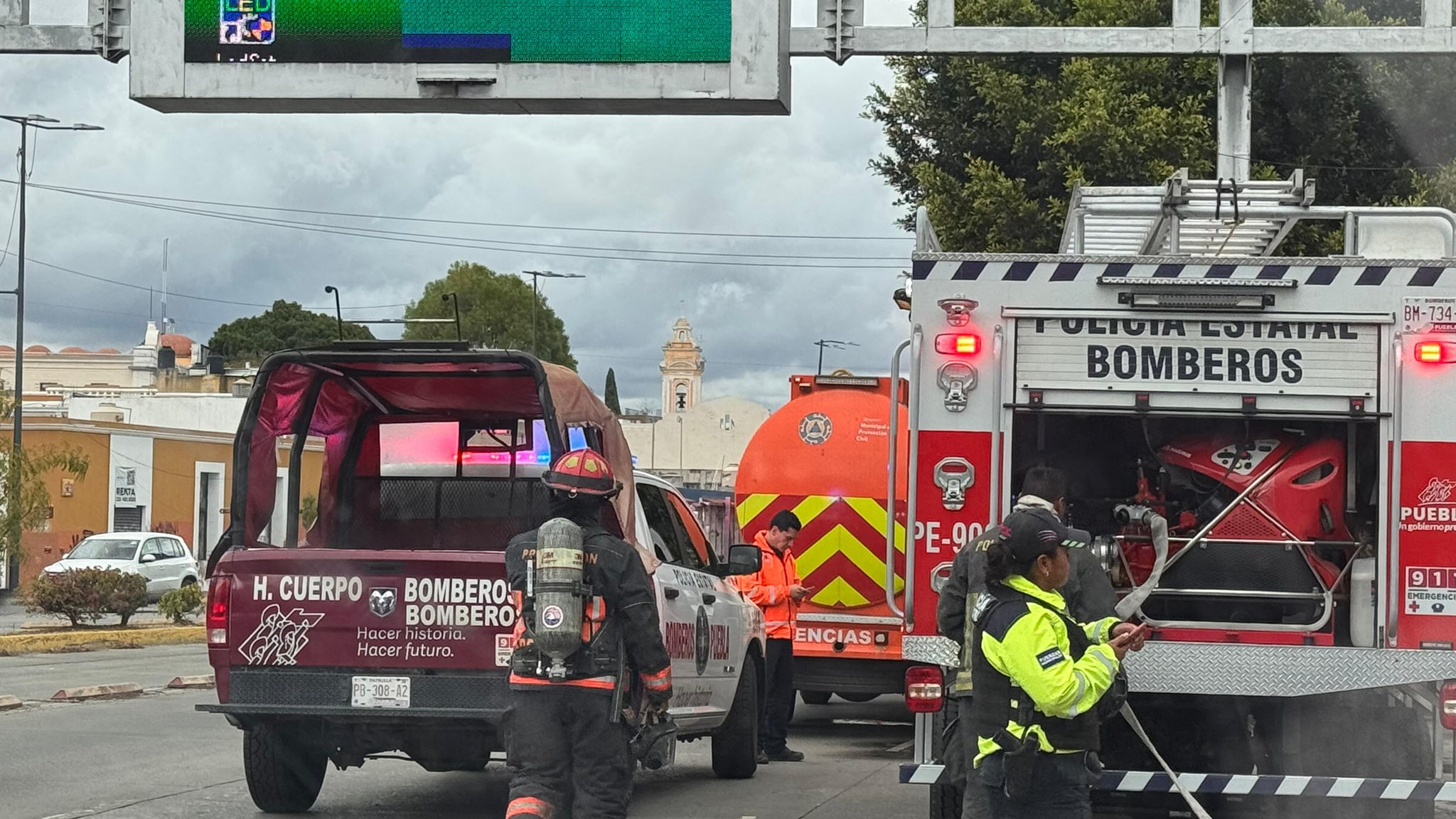 SSP y PC evacuaron a personal de laboratorio médico por fuga de gas