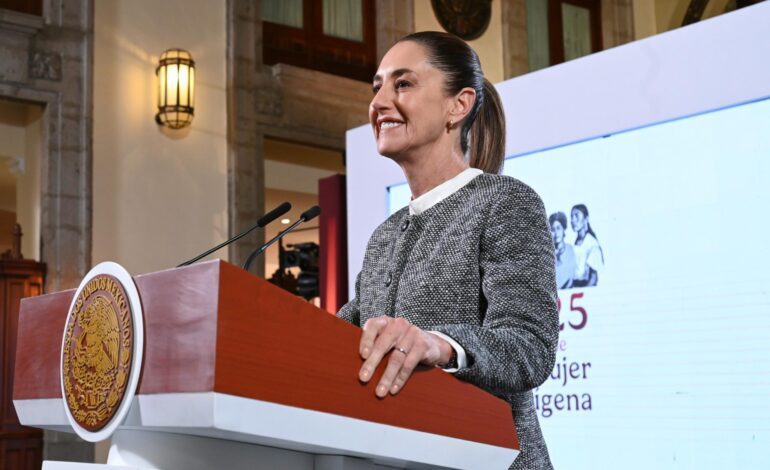 Claudia Sheinbaum presenta Olinia, primera armadora mexicana de autos eléctricos