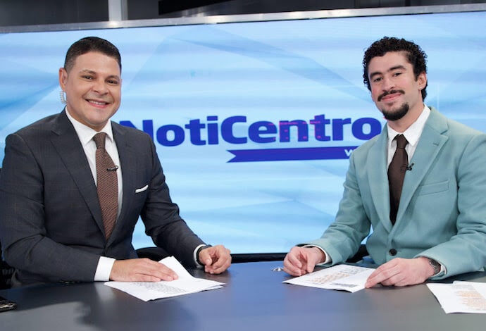 Bad Bunny sorprende como conductor de noticias en Puerto Rico
