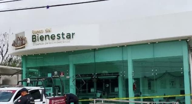 Comando asalta banco del Bienestar en Puebla y se lleva cientos de miles de pesos