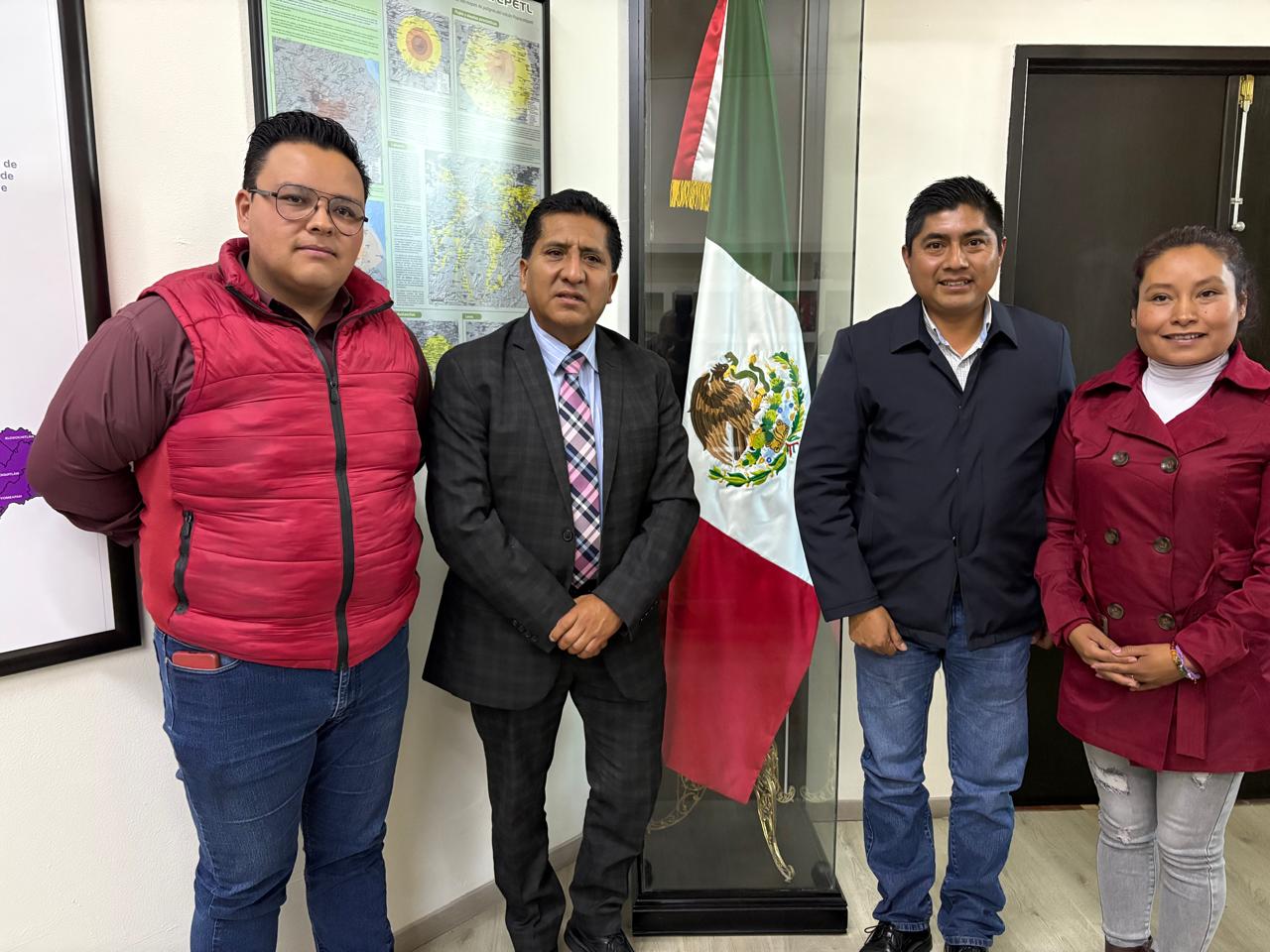 Se reúne titular del SEDIF de Puebla con autoridades municipales