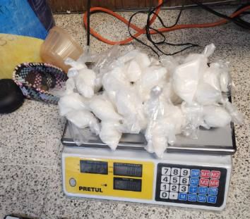 Localizan drogas, armas y electrónicos en celdas del Penal de San Miguel